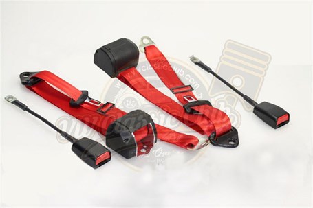 Front Seat Belt 3 Point Inertia with Chrome Buckle and Red Webbing